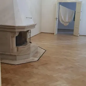 Гостевой дом Private In Shared Luxurious Palace Like With 2 Bathrooms Including Whirlpool And Virtual Reality