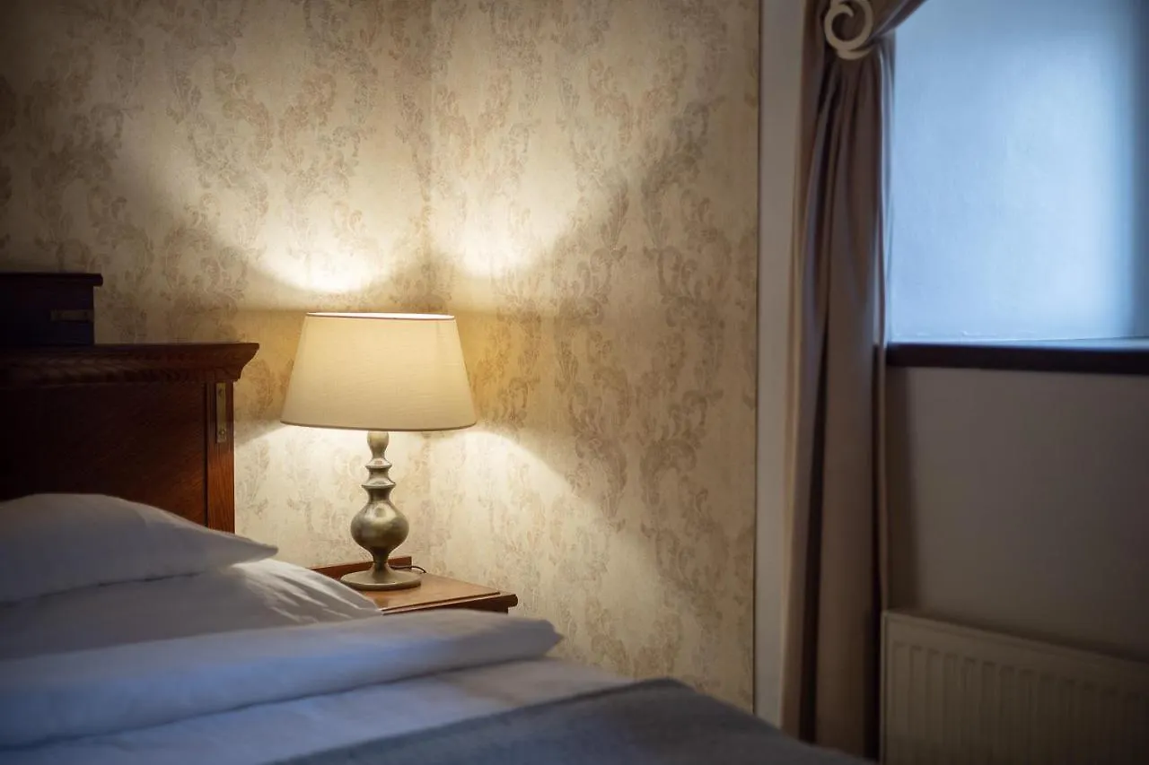 Pytloun Chateau Hotel Ctenice Prága Csehország